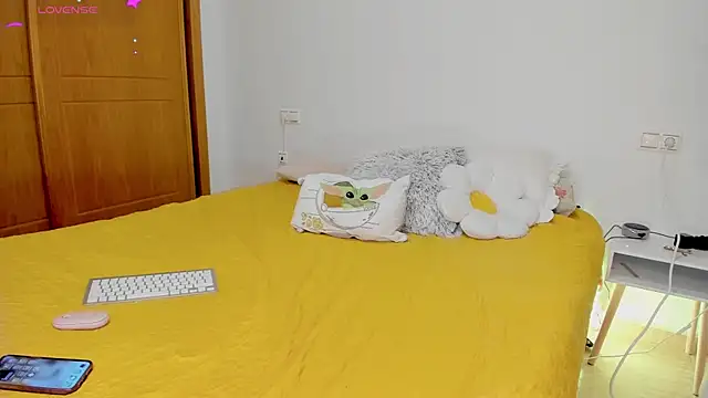 Snapshot of Adriennesexxx chatting on 01/13/25, 09:20 Adriennesexxx online show from 01/13/25, 09:20