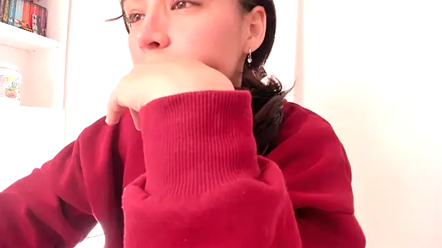 Snapshot of Adriennesexxx chatting on 02/02/25, 04:11 Adriennesexxx online show from 02/02/25, 04:11