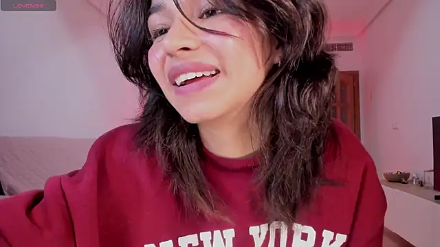 Snapshot of Adriennesexxx chatting on 03/11/25, 07:14 Adriennesexxx online show from 03/11/25, 07:14