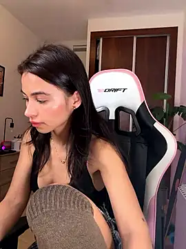 Adriennesexxx online show from 01/18/26, 02:54