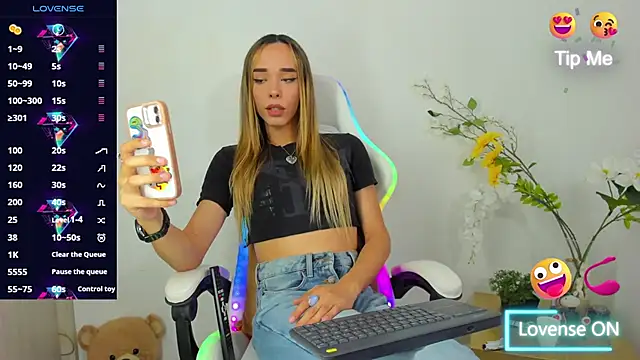 Linda Crawford online show from 02/21/25, 10:15