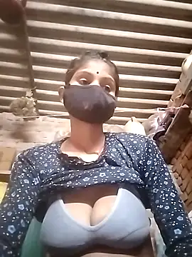 Ritu-0143 online show from 04/15/26, 05:58