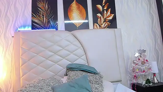 Snapshot of Amberr_Greyy chatting on 12/11/24, 05:48 Amberr Greyy online show from 12/11/24, 05:48