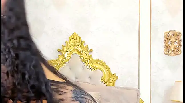 GiahDaniels online show from 12/15/24, 02:37