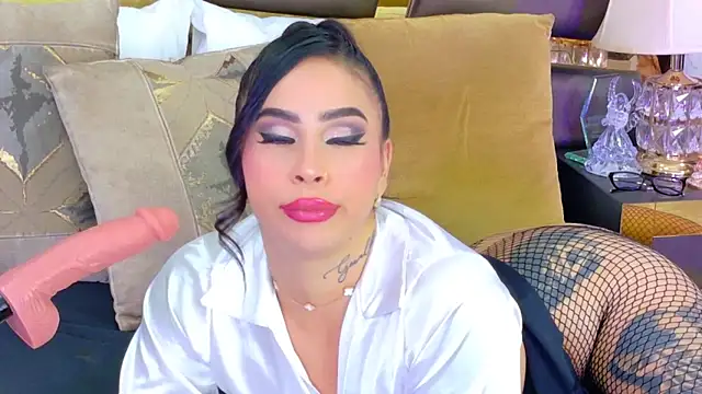 GiahDaniels online show from 02/22/26, 05:51