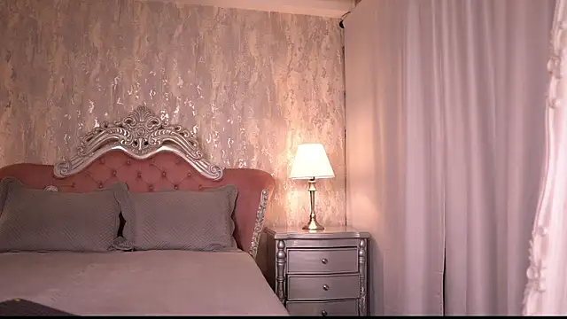 AngelineConnor online show from 10/03/25, 11:13