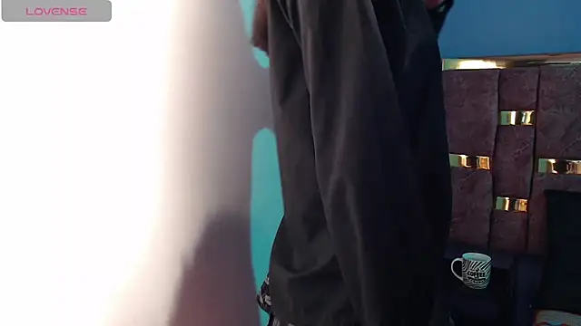 ling ling24 online show from 03/04/25, 11:32