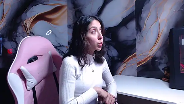 ling ling24 online show from 10/02/25, 10:55