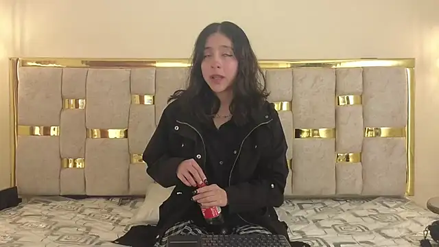 ling ling24 online show from 12/20/25, 03:24