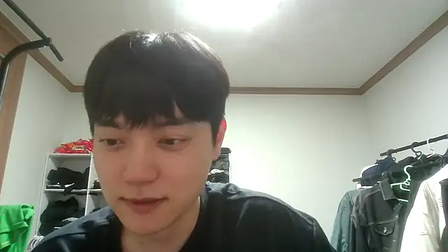 dhwisydy online show from 04/15/26, 06:04