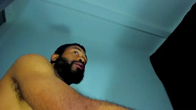 KaelMoreau online show from 10/10/25, 11:26