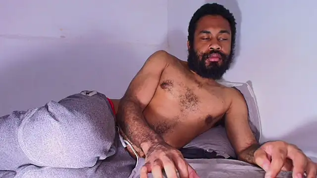 KaelMoreau online show from 04/04/26, 10:02