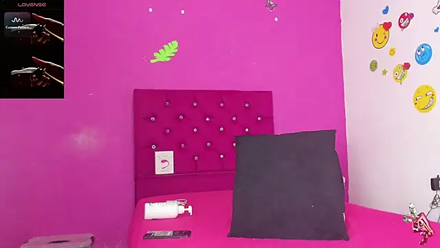 Snapshot of DIORA_Latina chatting on 01/30/25, 02:27 DIORA Latina online show from 01/30/25, 02:27