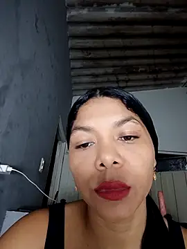 DIORA Latina online show from 02/06/26, 03:44