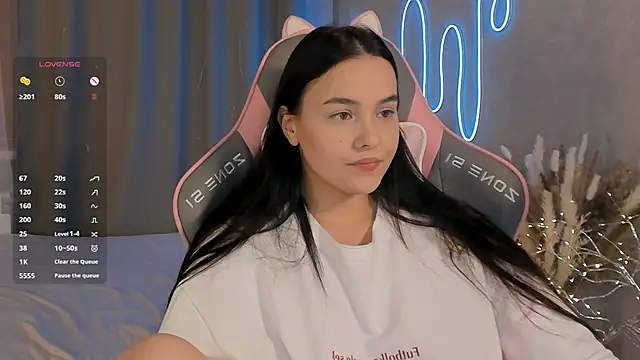  Sweetie  online show from 03/17/25, 02:01