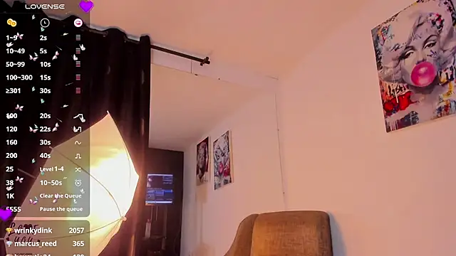 Vahiolet smith online show from 01/31/25, 10:10