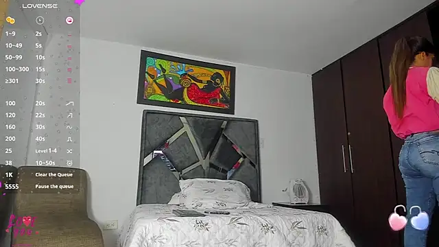 Vahiolet smith online show from 10/15/25, 03:17