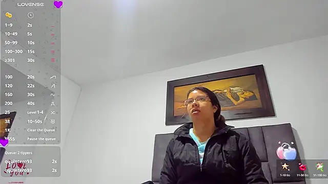 Vahiolet smith online show from 02/07/26, 12:36