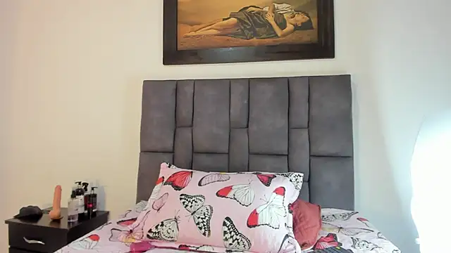 Vahiolet smith online show from 03/05/26, 03:13