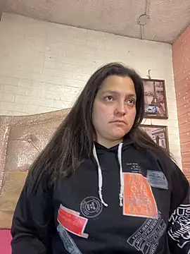 KataleyaStiward online show from 11/03/25, 12:39