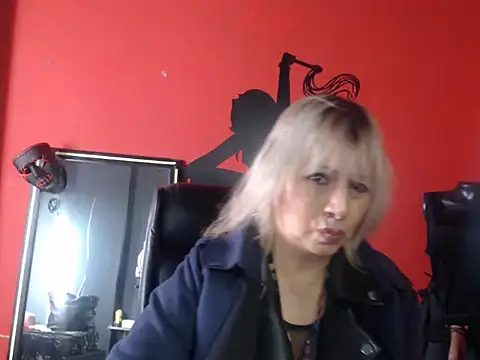 KLOE PIELL online show from 03/31/26, 09:15