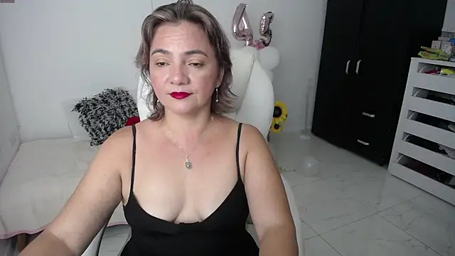 Ghada milf online show from 01/18/25, 11:44