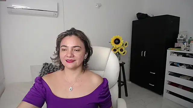 Ghada milf online show from 03/07/25, 08:44