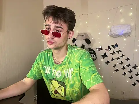 Mike severi2 online show from 03/21/25, 09:12