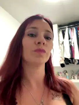 Babyfantasy83 online show from 11/06/25, 08:54