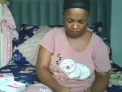 Snapshot of Amberbela chatting on 01/13/25, 08:15 Amberbela online show from 01/13/25, 08:15