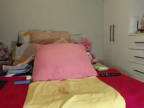 Snapshot of Amberbela chatting on 10/05/25, 06:34 Amberbela online show from 10/05/25, 06:34