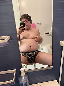 yuuki198912 online show from 10/09/25, 12:14