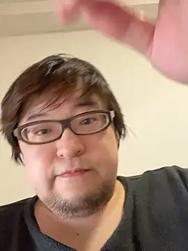 yuuki198912 online show from 11/08/25, 01:39