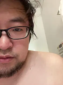 yuuki198912 online show from 11/18/25, 02:54