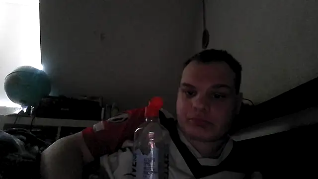 Nicolasjlhkjzl online show from 04/02/26, 09:18