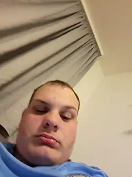 Nicolasjlhkjzl online show from 04/08/26, 07:36