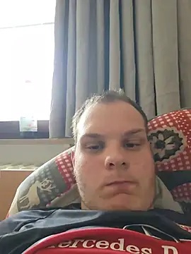 Nicolasjlhkjzl online show from 07/08/26, 03:05
