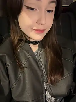 Peachy Dream online show from 02/25/25, 08:51