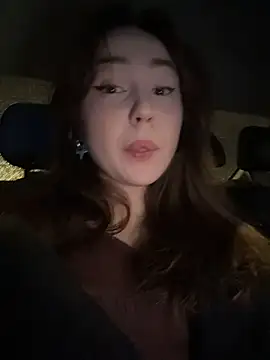 Snapshot of Peachy_Dream chatting on 12/20/25, 06:48 Peachy Dream online show from 12/20/25, 06:48