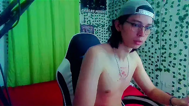 Andy gray online show from 09/30/25, 04:34