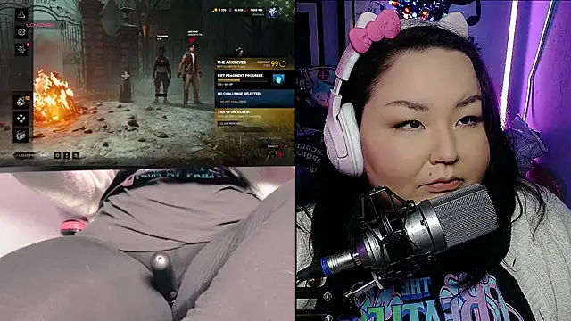 Snapshot of EmGreens chatting on 01/19/25, 06:42 EmGreens online show from 01/19/25, 06:42