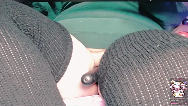 Snapshot of EmGreens chatting on 03/16/25, 06:53 EmGreens online show from 03/16/25, 06:53