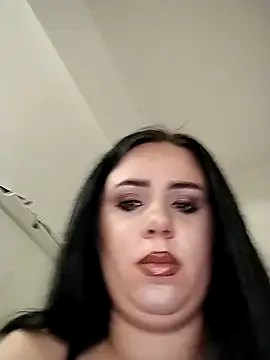 AdelinaJude online show from 01/18/26, 08:01