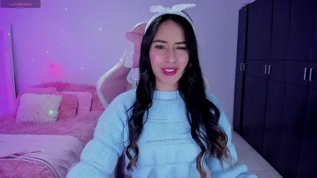 Tinylottie online show from 12/19/25, 05:31