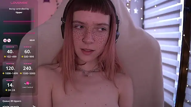 juliapie online show from 01/11/25, 09:15