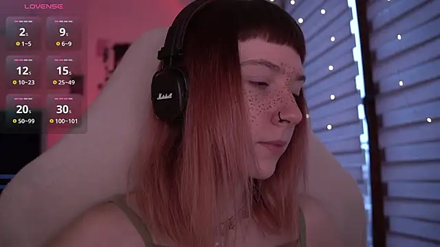 Snapshot of juliapie chatting on 02/01/25, 06:54 juliapie online show from 02/01/25, 06:54