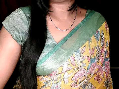 shila20 online show from 10/12/25, 06:18