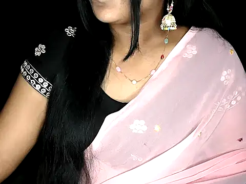 shila20 online show from 10/24/25, 06:15