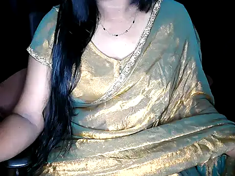 shila20 online show from 04/19/26, 06:32