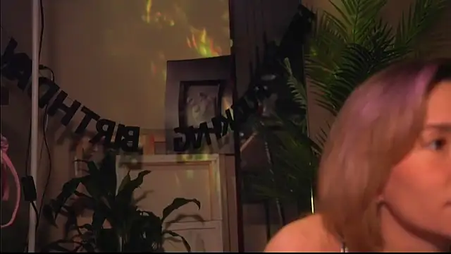 Snapshot of Arianna_Richi chatting on 11/02/25, 04:59 Arianna Richi online show from 11/02/25, 04:59